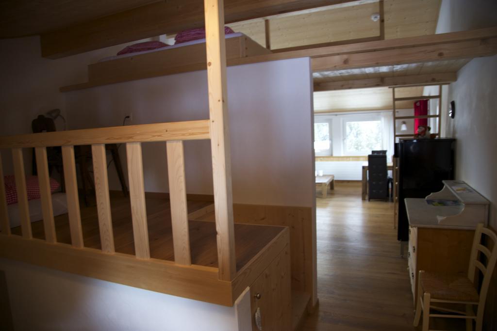 Apartment Turmzimmer Langwies Esterno foto