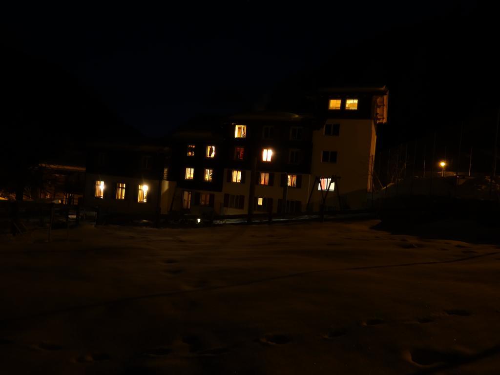 Apartment Turmzimmer Langwies Esterno foto